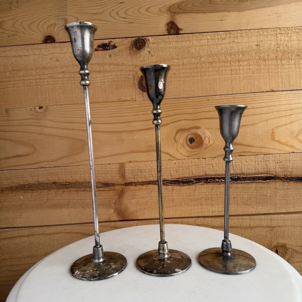 Set Of 3 Graduated Silver Tone Candle Stick Holders Tulip Tapered VTG Unmarked